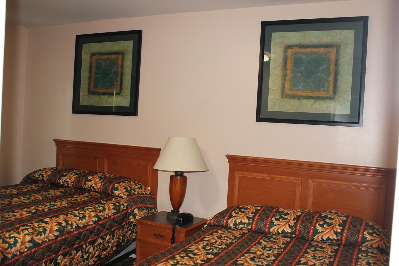 Driftwood Inn Chestertown Extérieur photo