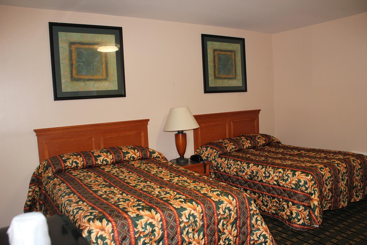 Driftwood Inn Chestertown Extérieur photo